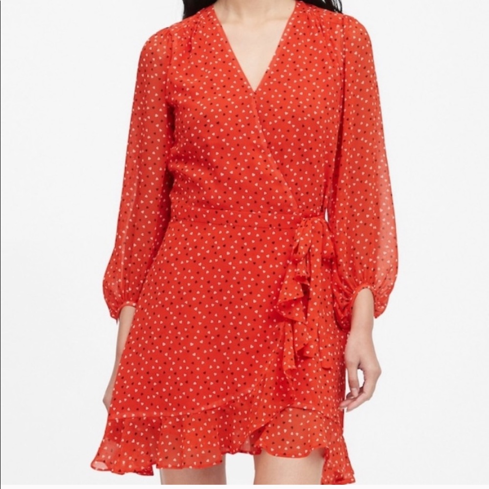 Banana Republic red heart pattern wrap dre…